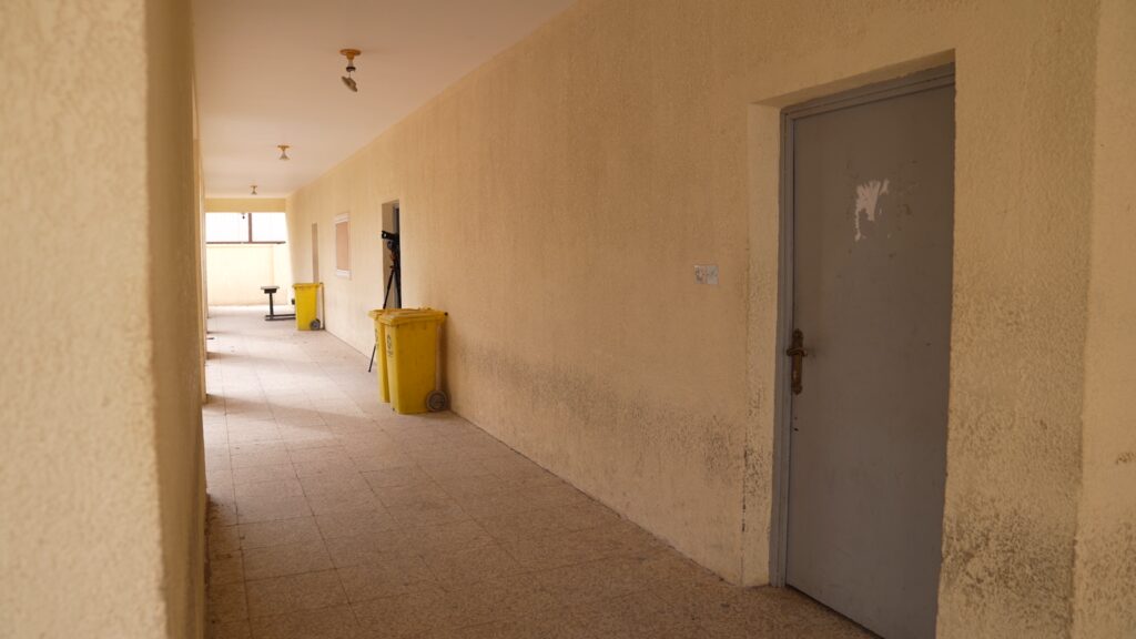 100 مدرسة في البصرة تتوقف عن التدريس تضامناً مع الكوادر التربوية (صور)