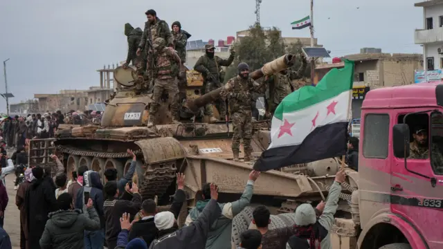 تمديد مهلة دمشق مع قسد لاستكمال عمليات نقل الدواعش إلى العراق