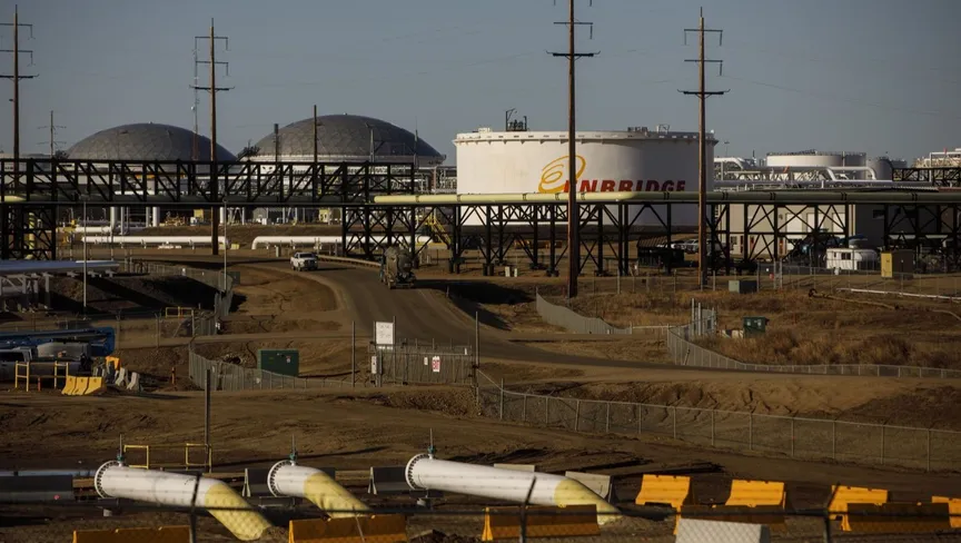 أسعار النفط تواصل الصعود وسط تهديدات ترامب لإيران