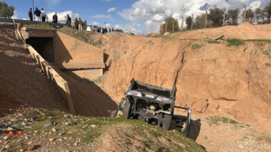 فيديو: مصرع 5 أشخاص من عائلة واحدة بحادث سير بين الدبس والتون كوبري