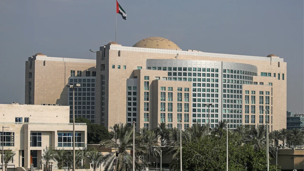 الإمارات تدين الهجوم على منزل رئيس الإقليم: أعمال إجرامية