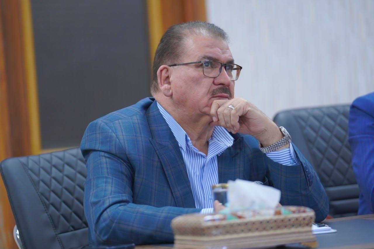 وزير التربية يوجه باستكمال طلبات التقديم لمدارس المتميزين والمتفوقين خلال العطلة