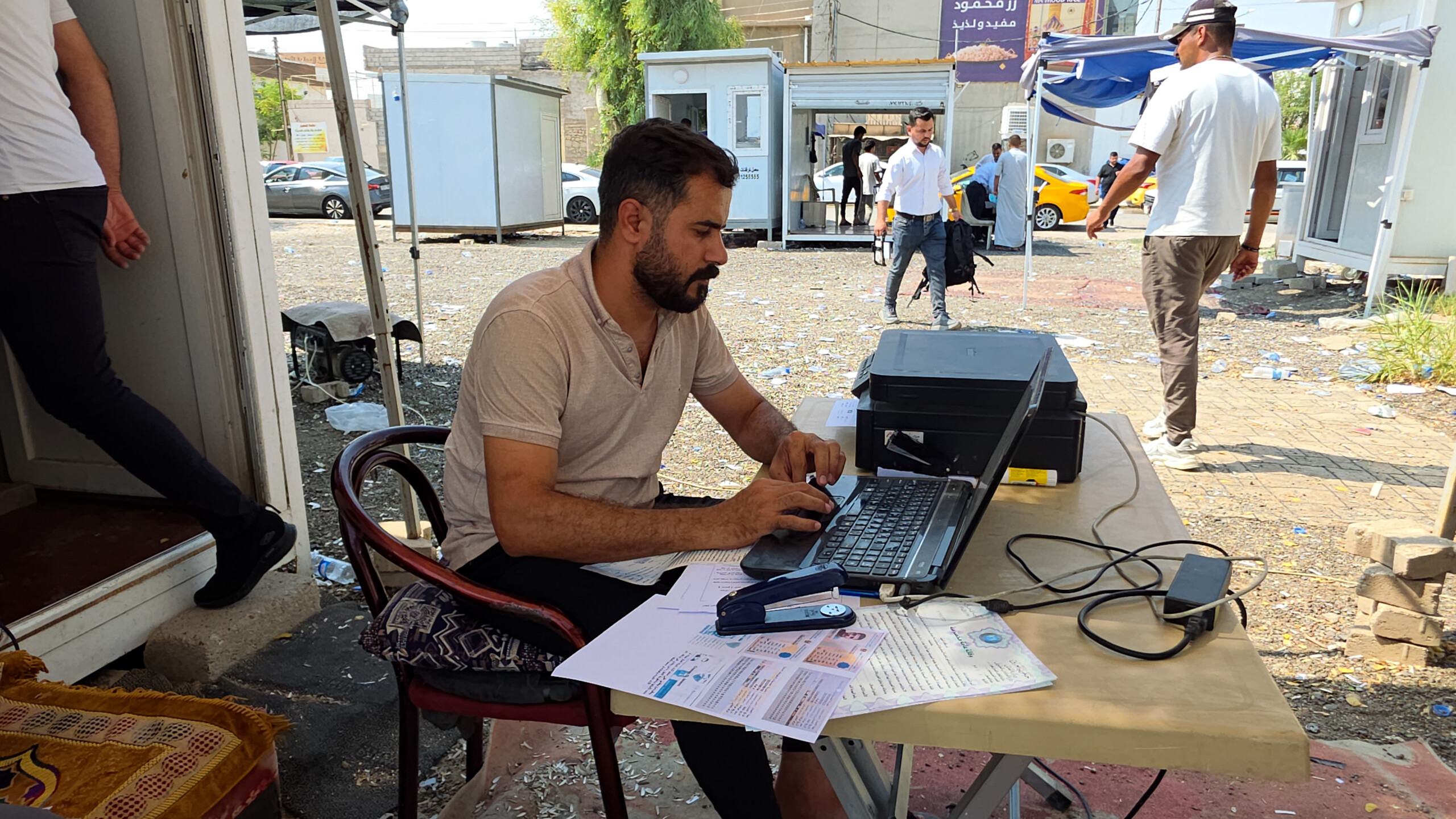 فيديو: احتجاج لكتّاب العرائض في كركوك رفضاً لإزالة مكاتبهم لصالح مستثمر