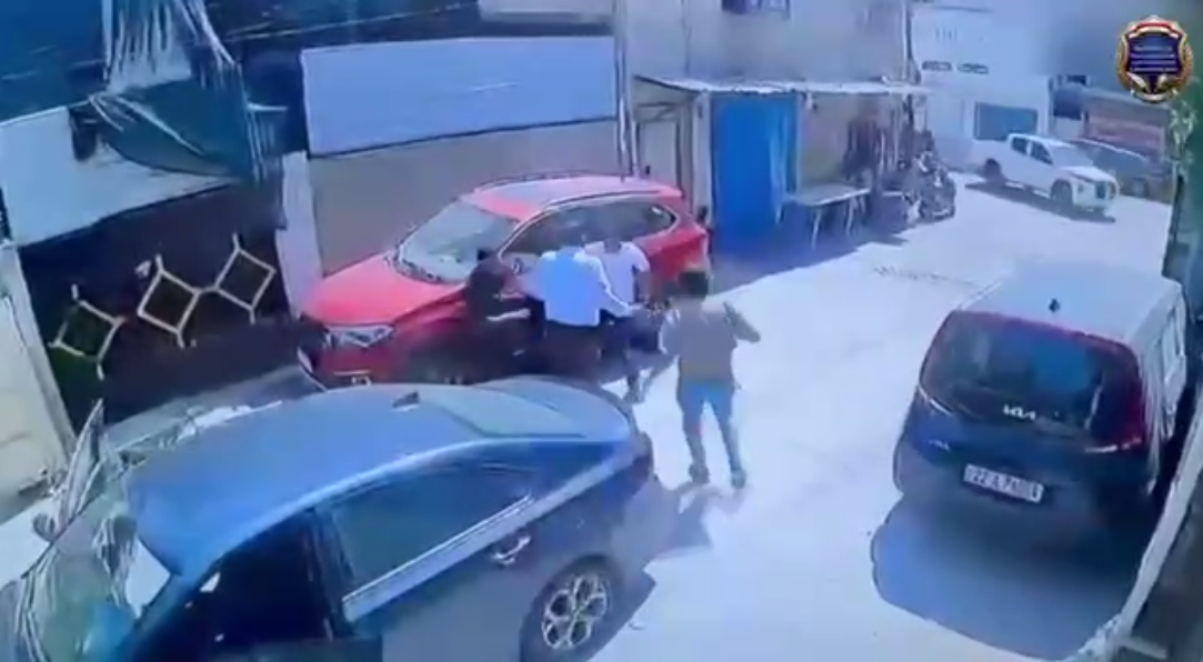 “برهومي” يسقط في الكمين.. القبض على لصوص الدراجات بالكرخ