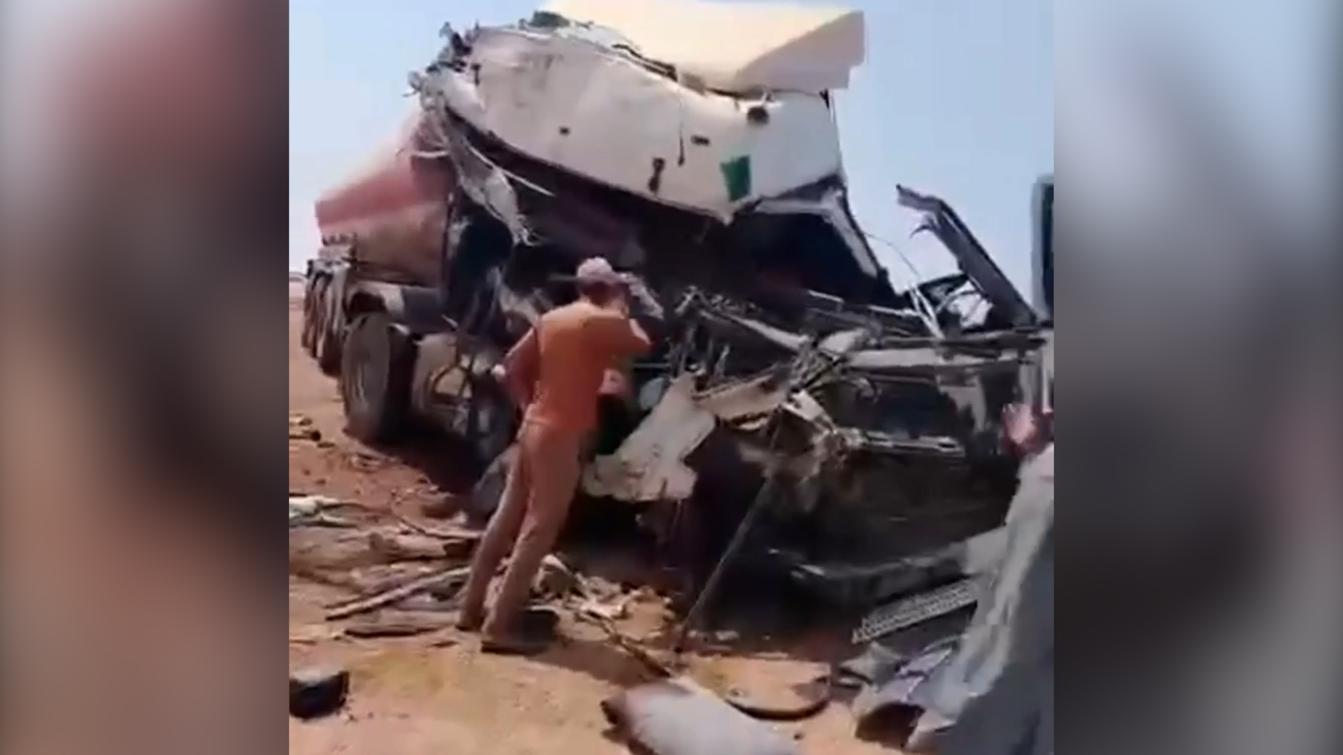 فاجعة في الكيلو 160.. صهريج مسرع ينهي حياة 4 أشخاص على جانب الطريق