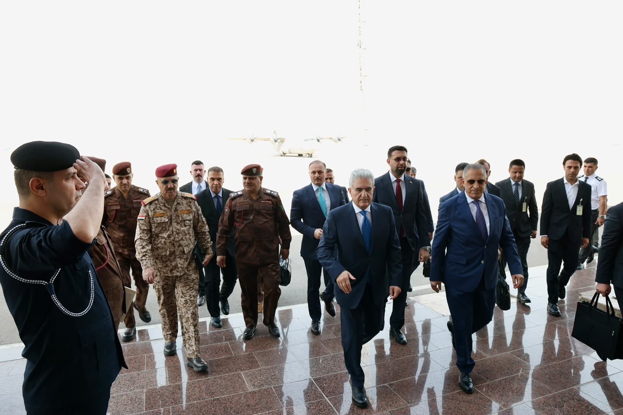 وفد أمني رفيع يصل إلى أربيل يترأسه مستشار الأمن القومي