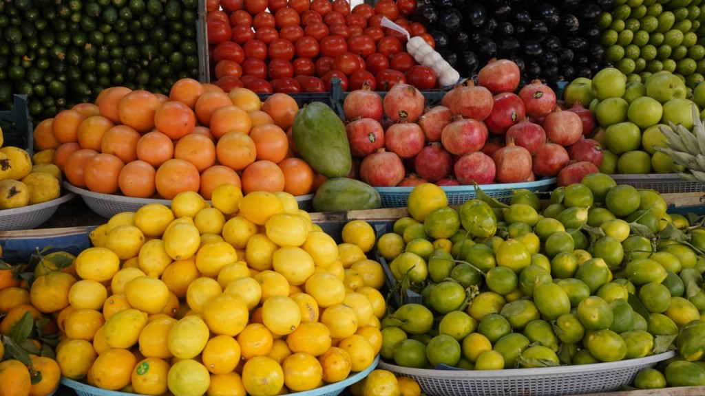فتوى كردستان تفتي بتحريم استخدام المزارعين المواد الكيميائية لتجميل الثمار