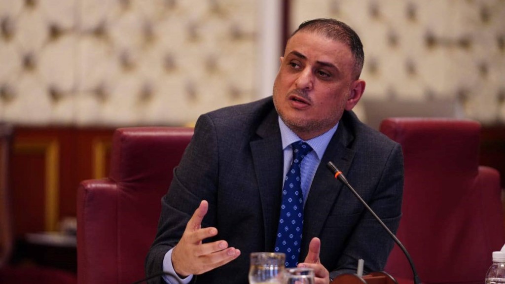 جمع تواقيع لحل البرلمان.. دعوة إلى الأغلبية المطلقة من "محافظ واسط"