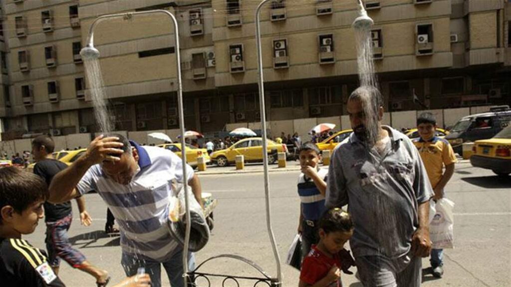 واسط والديوانية وكربلاء تعطل الدوام.. والمثنى وبابل تقلصانه بسبب الحر