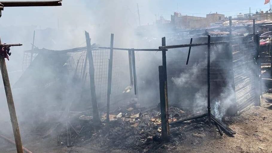 صور: إخماد حريق سوق هرج الناصرية قبل وقوع الأسوأ!