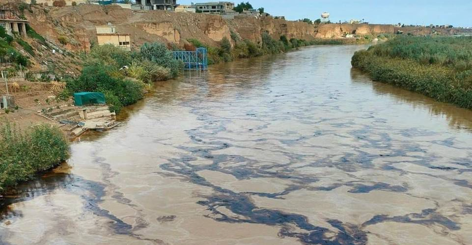 بقعة زيتية جديدة تقترب من تكريت وتحذير من آثار سلبية محتملة - بيان رسمي