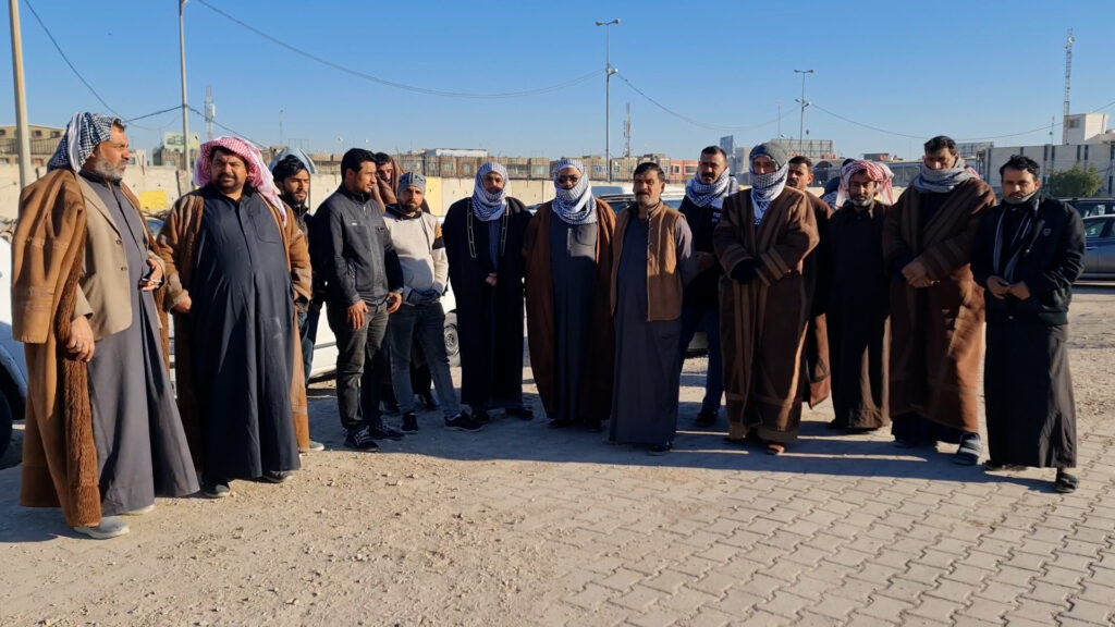 زعل بين سائقي السماوة وكربلاء.. سنعود لنظام الجادة (فيديو)