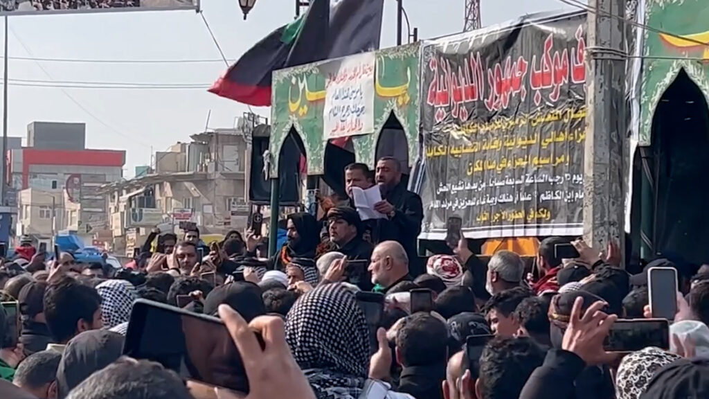 هتافات مجلس العزاء في الديوانية: ضاع الغزل والخيط بيد الإسبانية (فيديو)