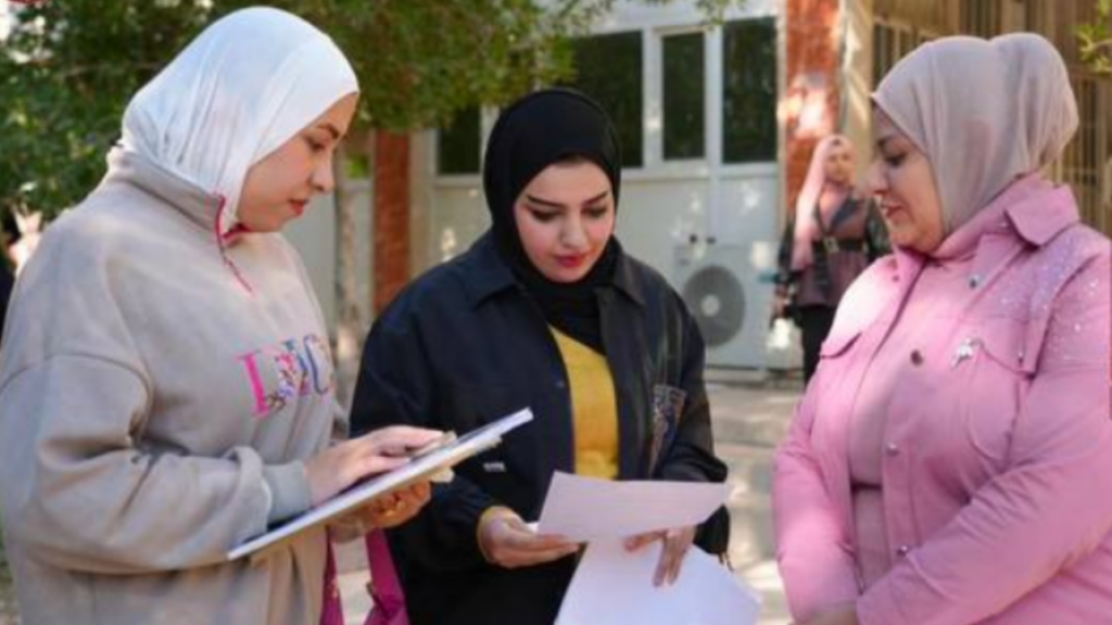 جامعة سامراء تمنع مكياج الطالبات احتراماً لـ"مكانة وقدسية المدينة"