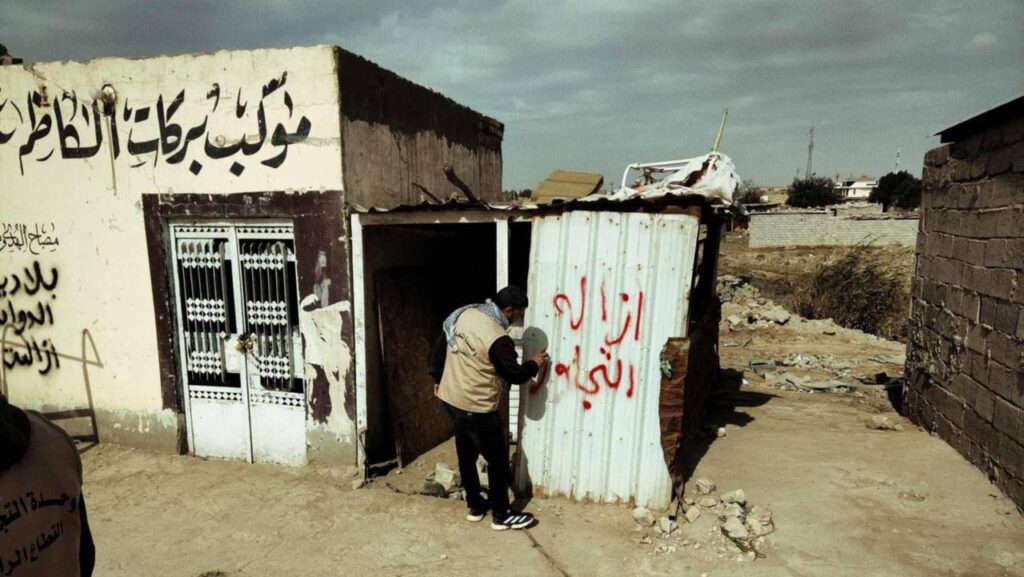 مهلة المواكب الحسينية 3 أيام.. البلدية تزيل تجاوزات ديوانية - عفك