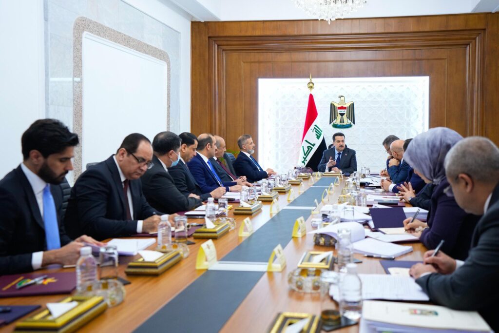 السوداني يوافق على إحالة المشاريع الإسكانية الخاصة بمنتسبي الدفاع في البصرة ونينوى