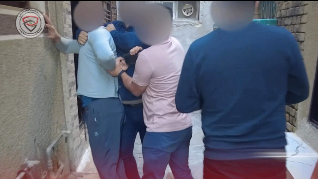 بـ"النعل وأجهزة كهرباء".. إحباط محاولة تهريب مخدرات بطريقة مبتكرة في بغداد والبصرة