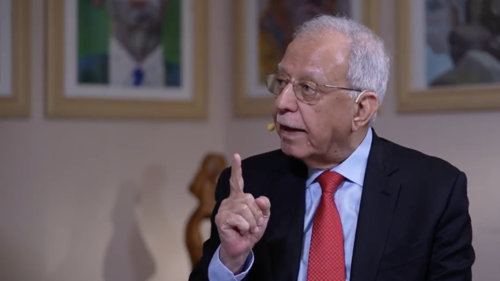 "الصدر أخطأ".. فخري كريم صريح أكثر وعاتب جداً: عليكم نسيان التغيير من الخارج