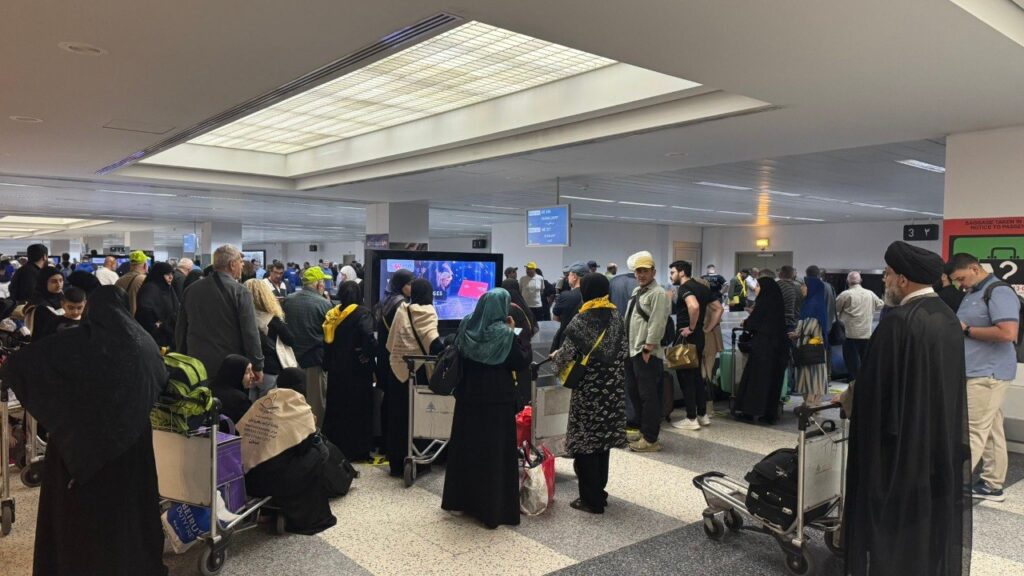 قيادي حزب الله أبو زينب: تفتيش العراقيين في المطار بأوامر أميركية "معيب"