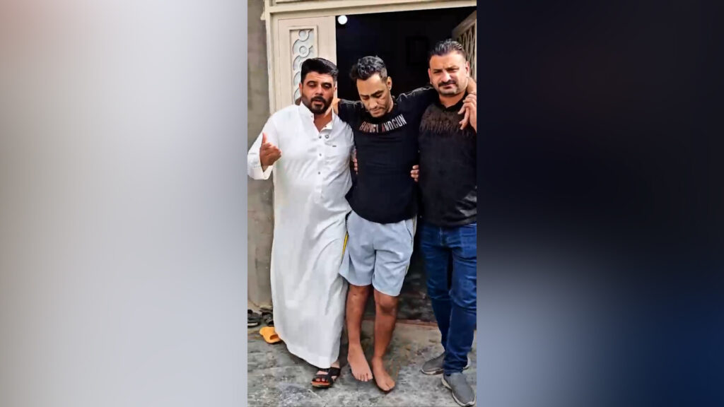 "شلون تبيع كاعك وانت بنص الأنبار".. فاعل خير ينقذ ساق "عمار" من البتر (فيديو)