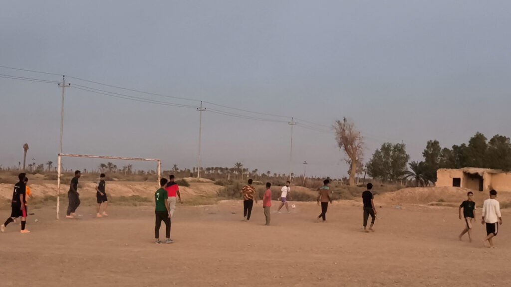 قريتنا لا تتبع إيران!.. الدواسر تحسد الفاو وتريد تدخّل الكويتيين (فيديو)