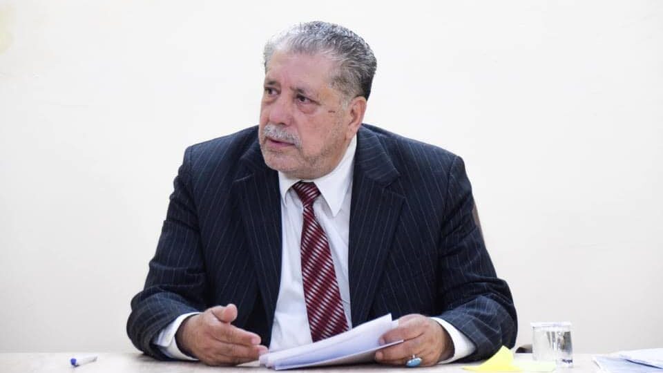 محمد عنوز ينسحب من الانتخابات بسبب "طواشة الأصوات"