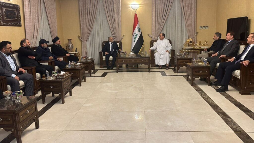 عيادة المالكي مستمرة.. وصل المشهداني مع الحكيم و6 آخرين (صورة)