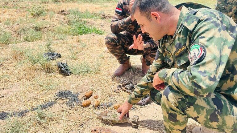 الحشد يعثر على كدس متفجرات وأسلحة غرب كركوك