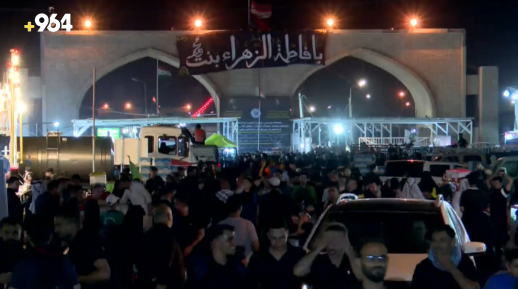 مباشر من منفذ الشلامجة: الإيرانيون والأجانب يدخلون العراق للمشاركة بزيارة الأربعين