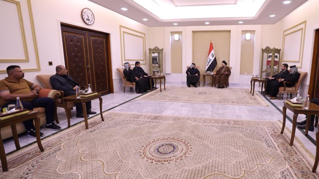 عمار الحكيم يلتقي عوائل ضحايا حريق الكوت ويدعو لتعويضهم ومنع تكرار المأساة