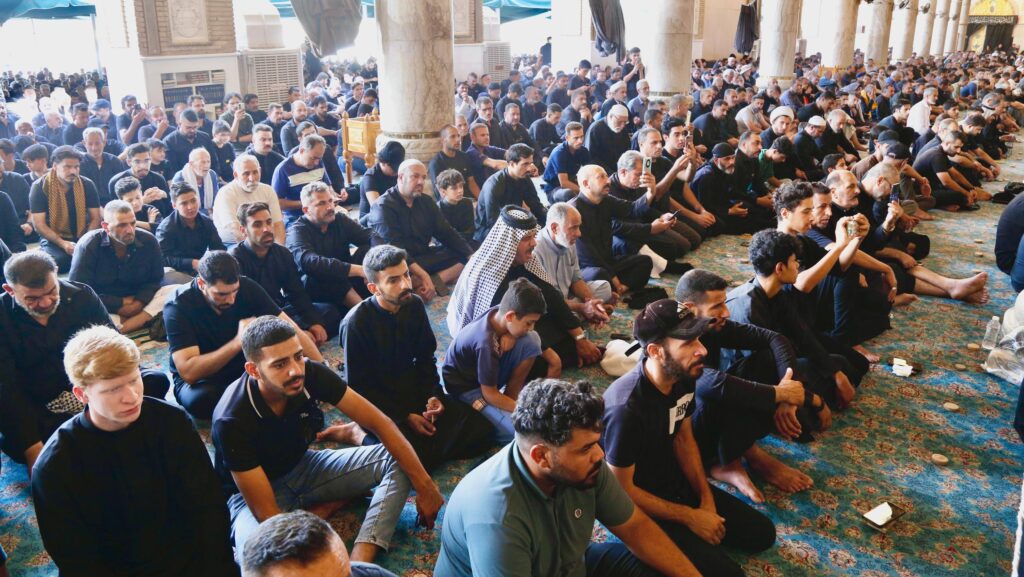 الحر الشديد يختصر خطبة الجمعة في الكوفة التزاماً بتوجيهات الصدر