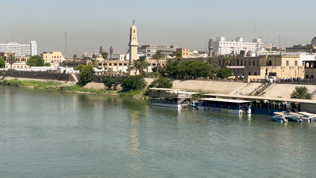 عطلة في بغداد غداً الأربعاء بمناسبة الزيارة الشعبانية