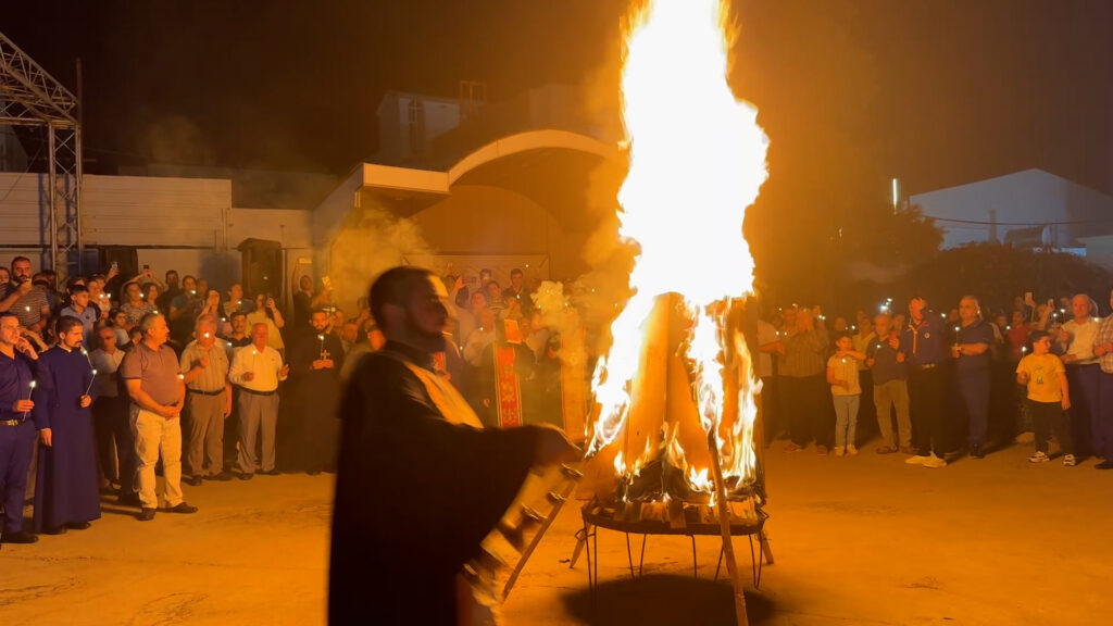 فيديو: كشافة المسيح انتشرت في سهل نينوى.. عيد الصليب استمر حتى الليل