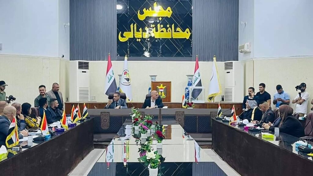 رئيس مجلس ديالى لا يعترف باعتراض 10 أعضاء على استحداث أقضية ونواحي - تعليق رسمي