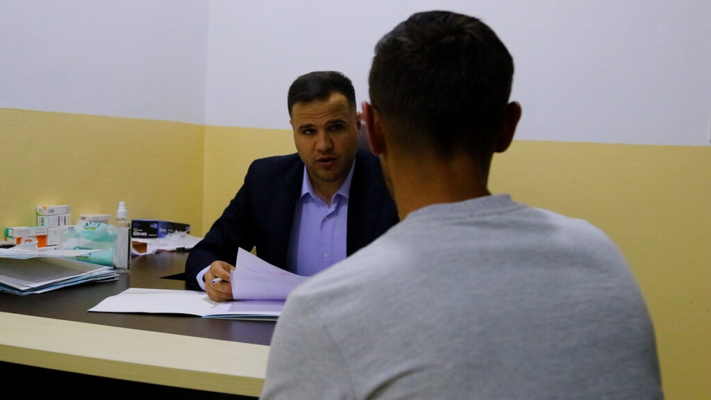 سنجار "تحتاج العلاج النفسي" رجالاً ونساءً.. على ذمة مركز حردان وقد جاء بالحل