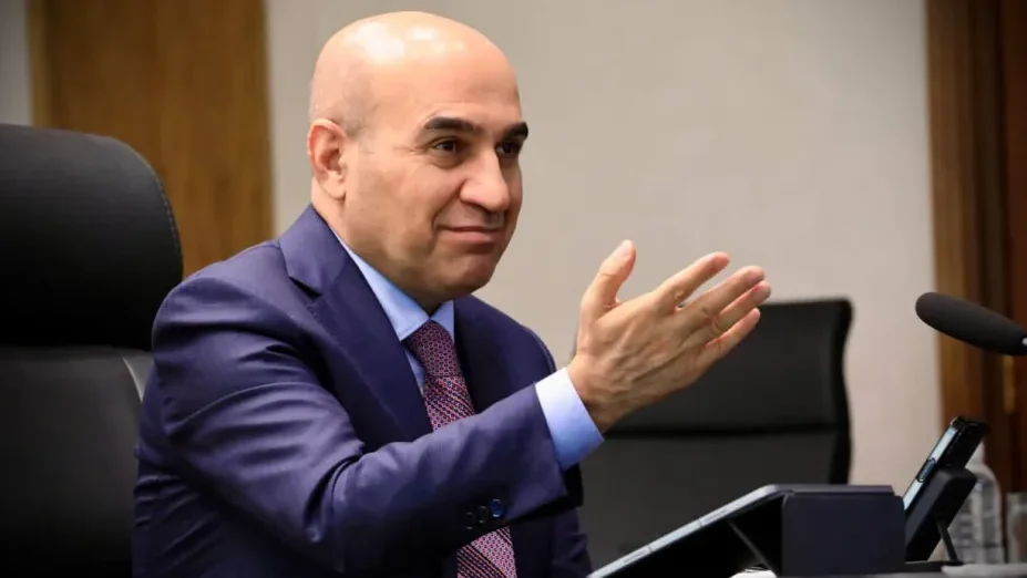 خروقات خطيرة في مطار بغداد.. "5 صالات VIP خارج التفتيش تهدد بحظر عالمي"