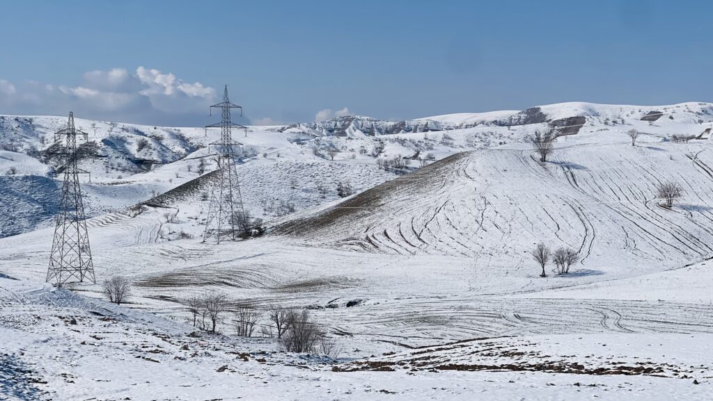 غيوم وأمطار وثلوج متفرقة تغطي العراق اليوم الجمعة