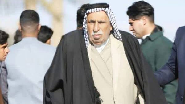 "أوصى بعدم إطلاق النار".. النجف تودع شيخ عشيرة الجوابر