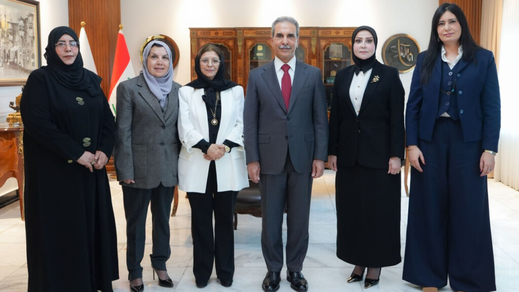 قاضيات العرب في ضيافة زيدان وبغداد مقر لشبكتهن بالإجماع