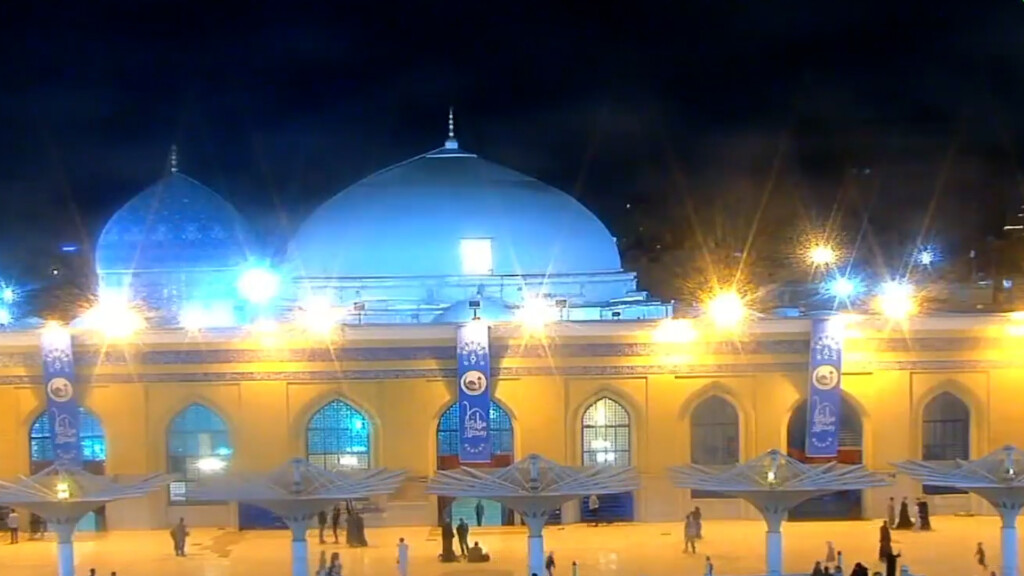 الحضرة القادرية قبل قليل.. أشعار الصوفية و"ألف ليلة وليلة" ملأت سماء بغداد