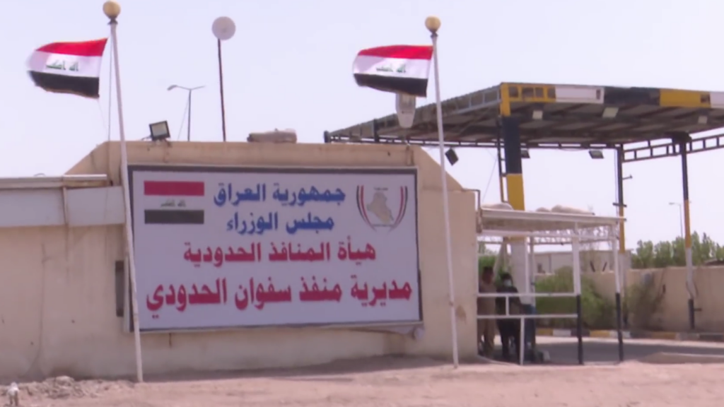 من العراق نحو الكويت.. حركة مغادرة كبيرة طبق أرقام منفذ سفوان
