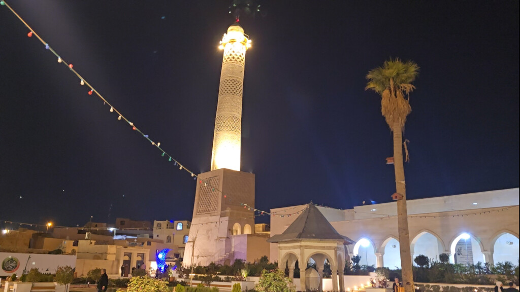 ألحان أذان العراق ليست عشوائية فما معنى كل صوت وما هدفه؟