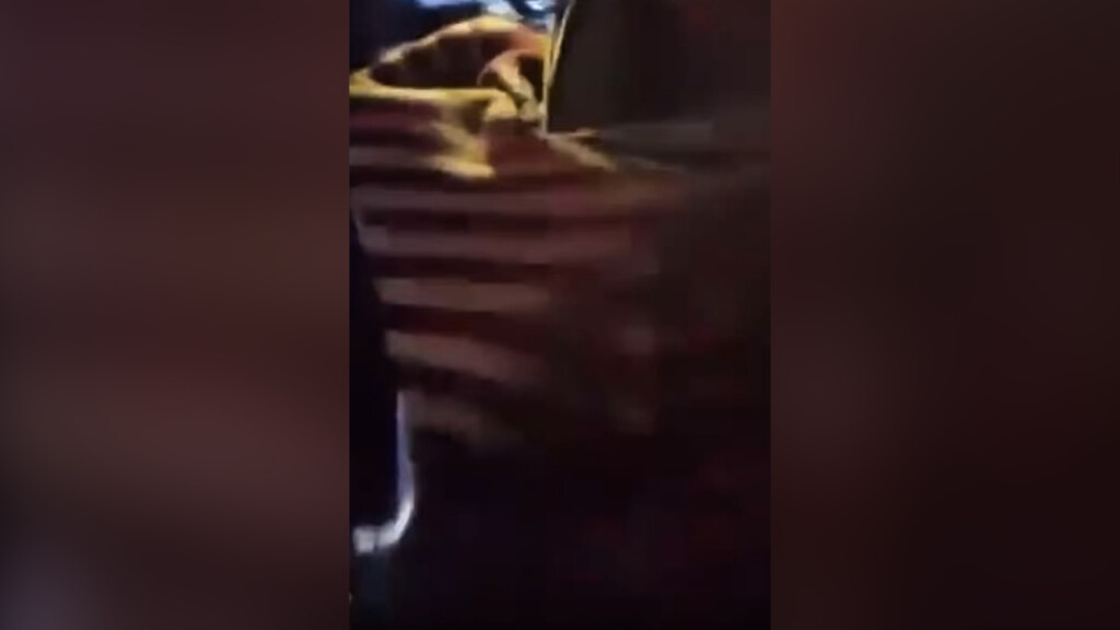 شمعة تنهي حياة طفلين في النجف.. الأم كانت خارج المنزل والأبواب مغلقة