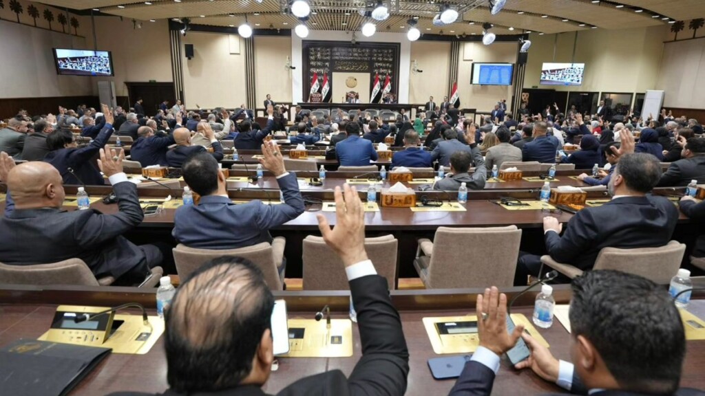 البرلمان يوافق على تحويل حملة الشهادات من الصنف العسكري للمدني