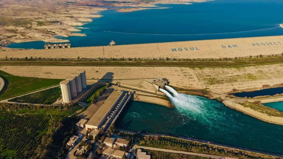 بعد تهديد المقاومة بقصف سد الموصل.. الوزارة تنفي وجود الأميركان والموساد
