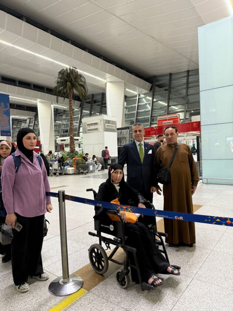 الخارجية تعلن إجلاء 148 عراقياً من الهند.. كانوا عالقين بسبب الحرب