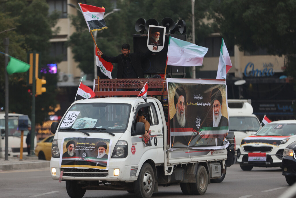 تشييع خامنئي سيبدأ من بغداد وينتهي في النجف.. الحشد ينبه وسائل الإعلام