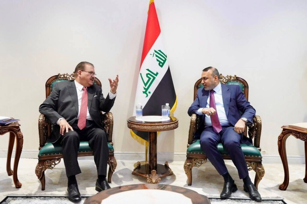 في أول اجتماع له.. وزير التربية يمنح أسبوعاً لإكمال "ورقة الإصلاح التربوي"