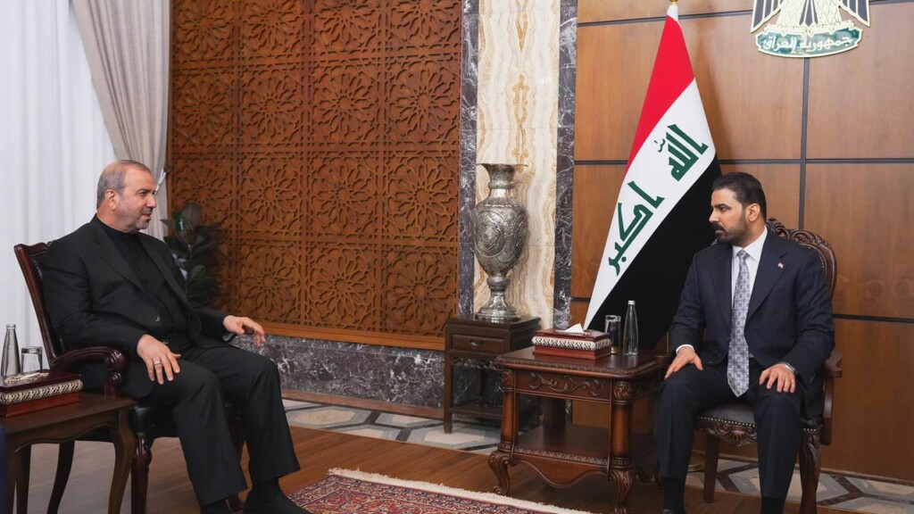 إيران تسأل الزيدي عن نزع السلاح وتريد التحقيق: من قصف الخليج عبر العراق؟