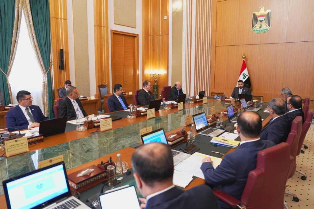 الزيدي: السلاح المنفلت يعرقل التنمية.. ولن نكتفي بملاحقة صغار الفاسدين